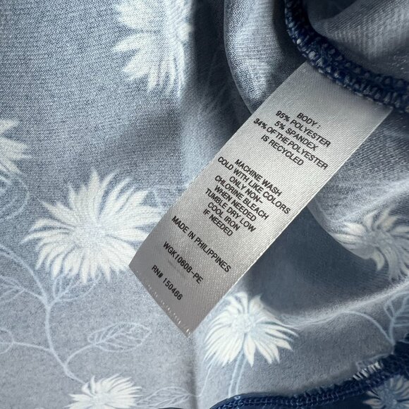 NWT Stitch Fix 41 Hawthorn Sleeveless Floral Split Neck Top Size Small Petite PS - Picture 7 of 10